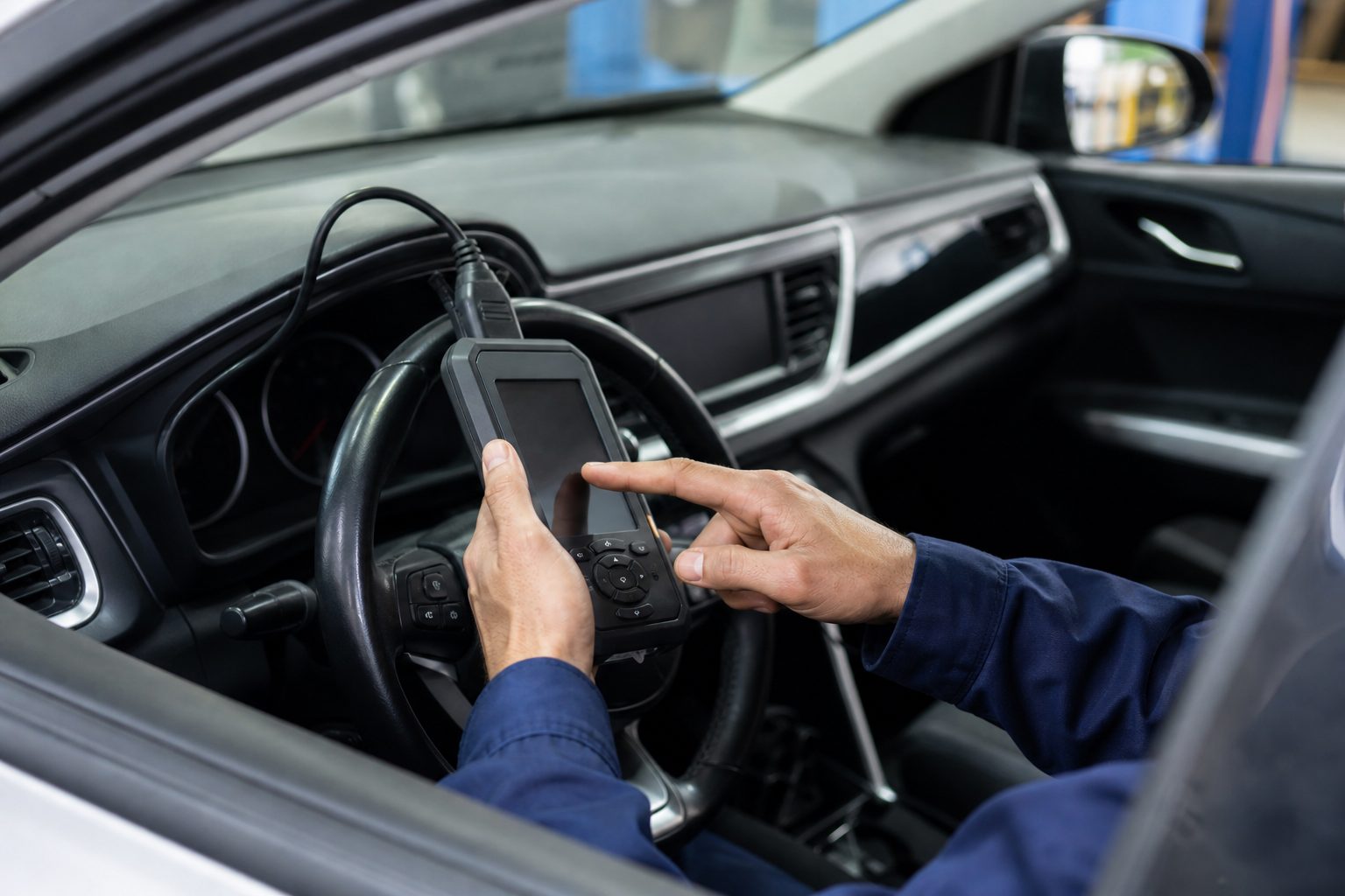 Comment réinitialiser la voiture après changement batterie ?