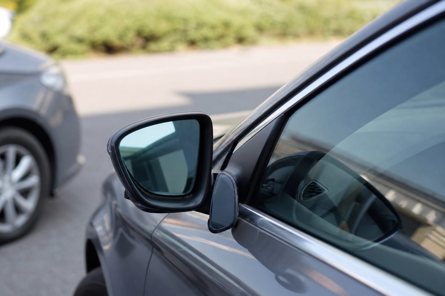 Rétroviseurs qui ne s'ouvrent plus ? Voici quoi tester